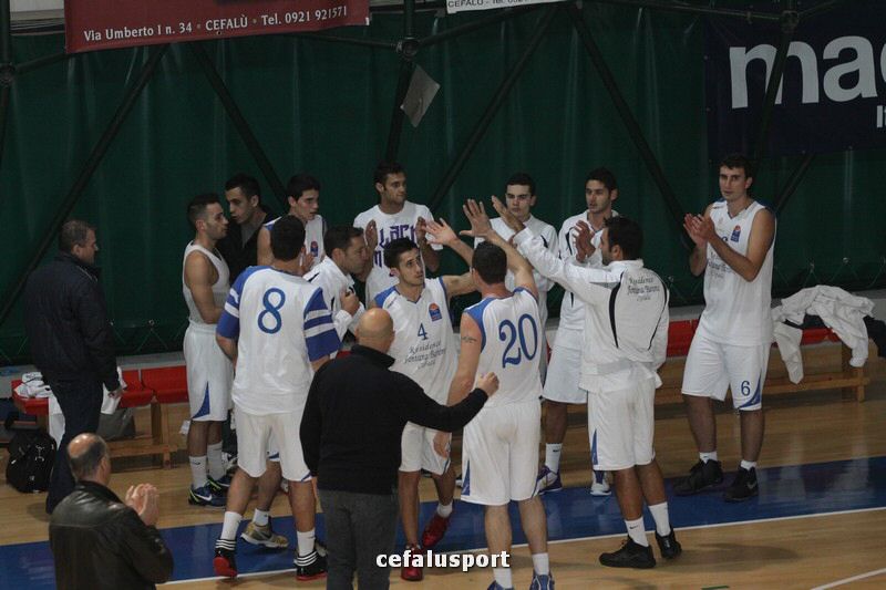 111127 licata 069_tn.jpg